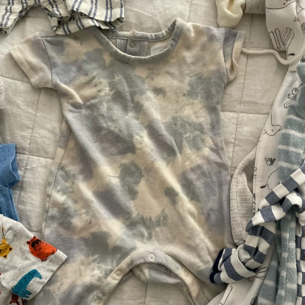 LOT of NB & 0-3 Month Baby Clothing Bundle Carter’s, Gap, Nordstrom, GUC